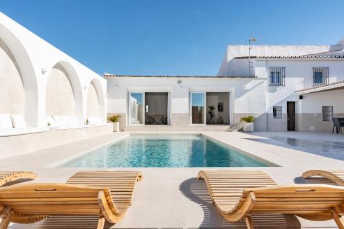 Antequera Villa | MalagaSuite Villa Nomada El Torcal