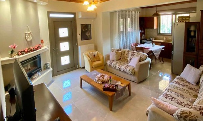 Agia Marina Apartamento | Malatadas apartment
