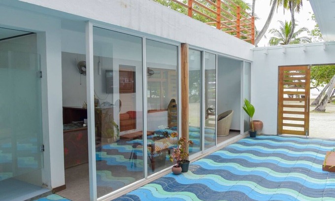 Himmafushi Cama Y Desayuno | Maldives Beach Villa, Isla Himmafushi