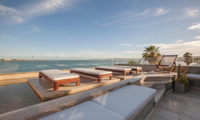 La Paz Hotel | Malecón 1680