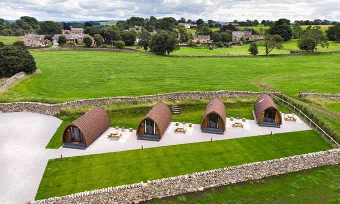 Airton Otro | Malhamdale Glamping