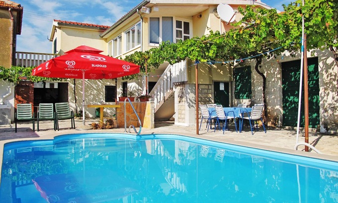 Primosten Apartamento | Mali Ive by Interhome