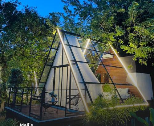 La Fortuna Hotel | Mali's House
