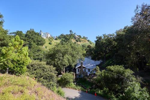 Malibu Casa | Malibu Home in Enchanting Hills 5 min from the beach
