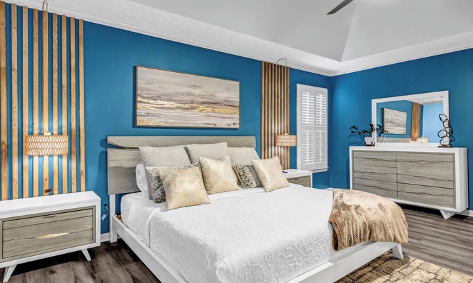Buford Casa | Spacious Relaxing Home in The Heart of Buford !