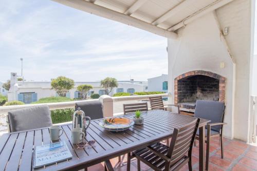Paternoster Casa | Malmok