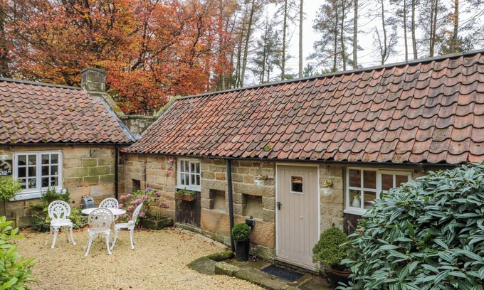 Urra Cabaña | MALTKILN HOUSE ANNEXE, pet friendly, with a garden in Stokesley