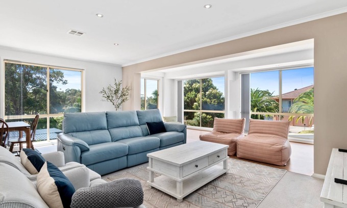 Malua Bay Casa | Malua House by the Bay