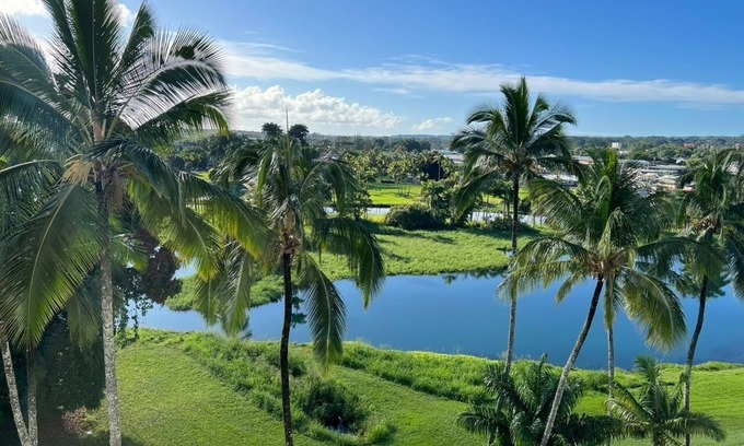 Hilo Condominio | Maluhia Wai - Modern 2 Bd Condo w/Pool, A/C, Wi-Fi