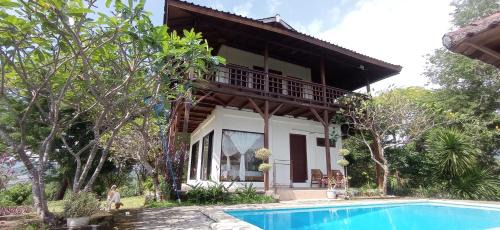 Sekongkang Casa | Maluk House 2 bedrooms