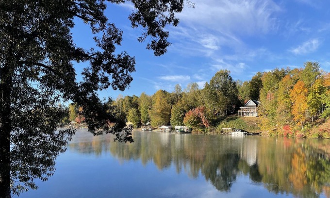 Tamassee Cabina | MaMa’s Cabin on Lake Cherokee in Tamassee, SC