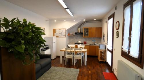 Treviso Apartamento | Mamma Mia on ground floor with private parking TV-VENICE
