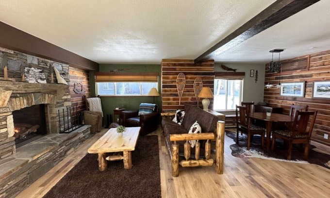 Mammoth Lakes Cabina | Mammoth Manor at Snow Creek