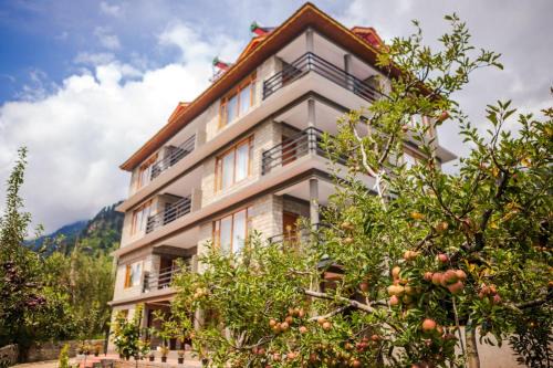 Simsa Village Hotel | Manali Crest