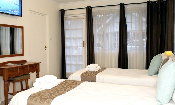 Durban North Cama Y Desayuno | Mandalay B&B