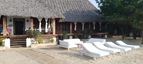 Manda Island Chalet De Esquí | Mandarina Beach House