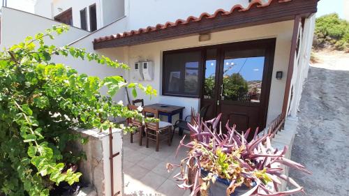 Mochlos Apartamento | Mandoras cozy sea view apartment