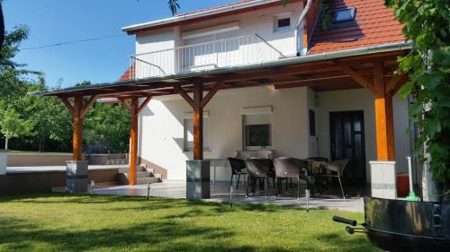 Badacsony Apartamento | Mandula Apartmanok