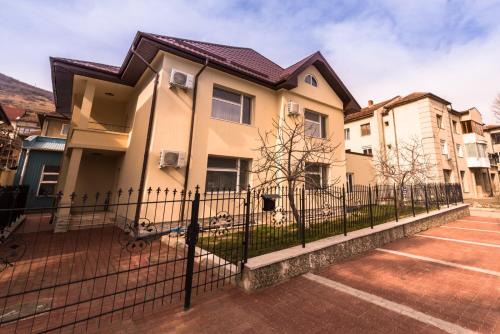 Orsova Casa | MANEA ORSOVA Faleza Dunarii