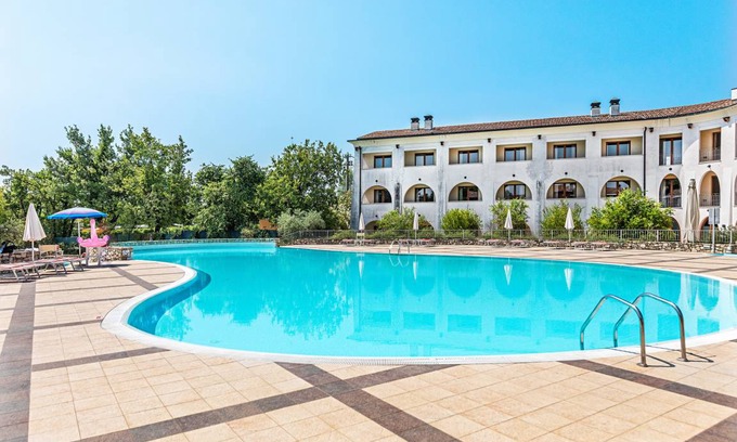 Solarolo Apartamento | Manerba Resort C18 by Wonderful Italy