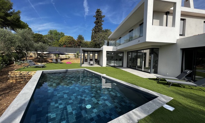 Valbonne Villa | MANGENIE, Contemporary Villa With Heated Swimming Pool, Valbonne