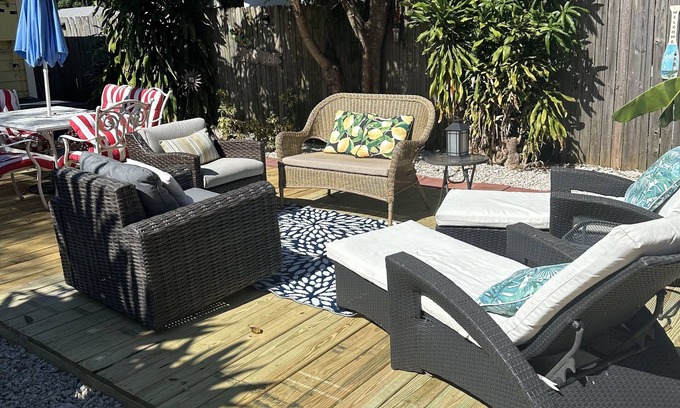 Lake Worth Casa | Mango Beach Retreat