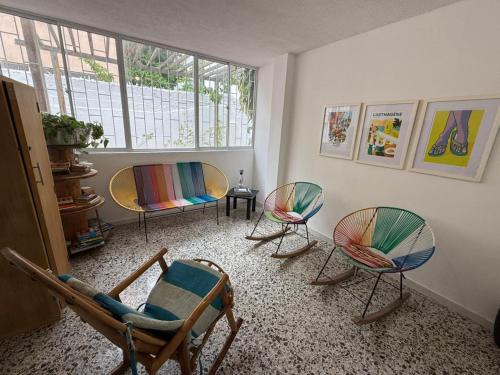 Manga Cama Y Desayuno | MANGO BiCHE - HOUSE