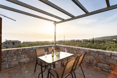 Riglia Casa | Mani Stone Villa Majlinda - Tranquil Getaway Gem