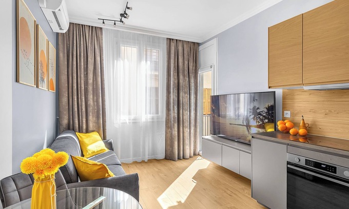 Carabacel Apartamento | Manifesto apartment in the center of Nice