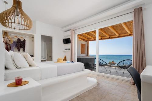 Agia Anna Hotel | Manios Suites