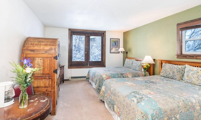 Telluride Hotel | Manitou Lodge 3 by Alpine Lodging Telluride