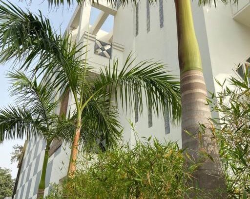 Greater Noida Apartamento | MANNAT The Corner Bungalow