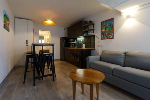 Lemasson Apartamento | Manon, 2 ch, parking, Tram Croix d'argent au pied, Sleep-in-Montpellier