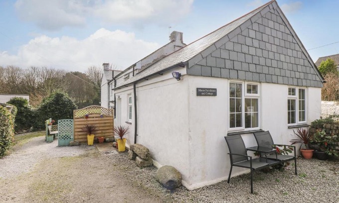 Redruth Casa | Manor Farmhouse Cottage