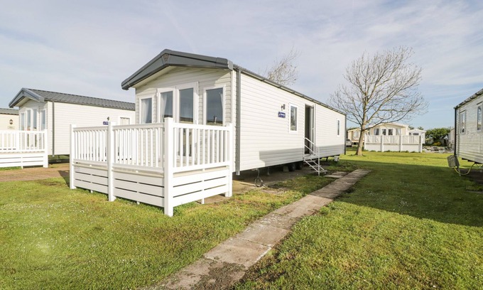 Maryport Cabaña | MANOR HOUSE GOLD 2 BEDROOM (05F), family friendly in Aspatria
