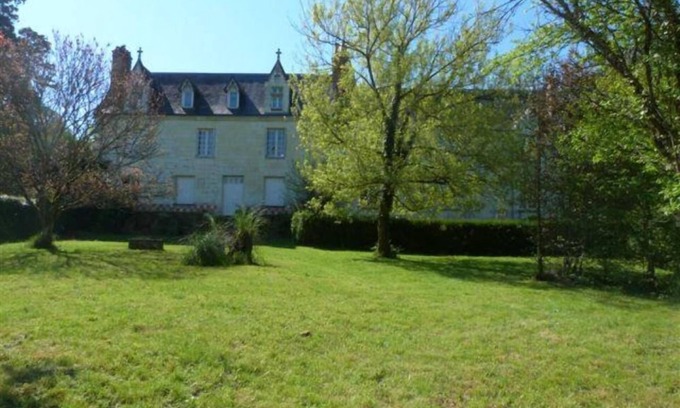 Saint-Avertin Casa | casa señorial con parque de 1 hectárea