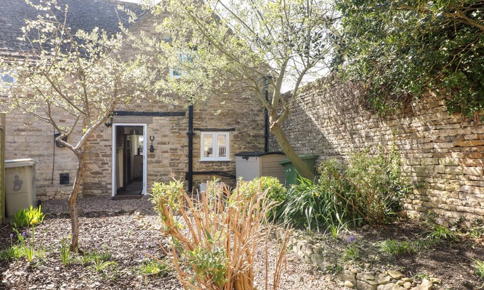North Luffenham Cabaña | Vista de la mansión, EDITH WESTON
