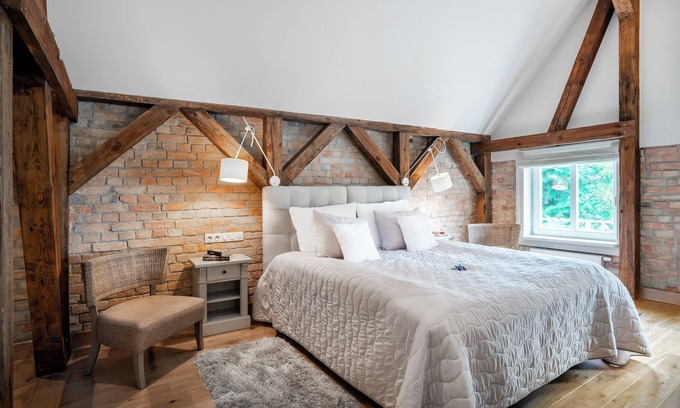 Nowe Warpno Cama Y Desayuno | Manowce Palace - Quadruple Room with Lake View (Room 3)