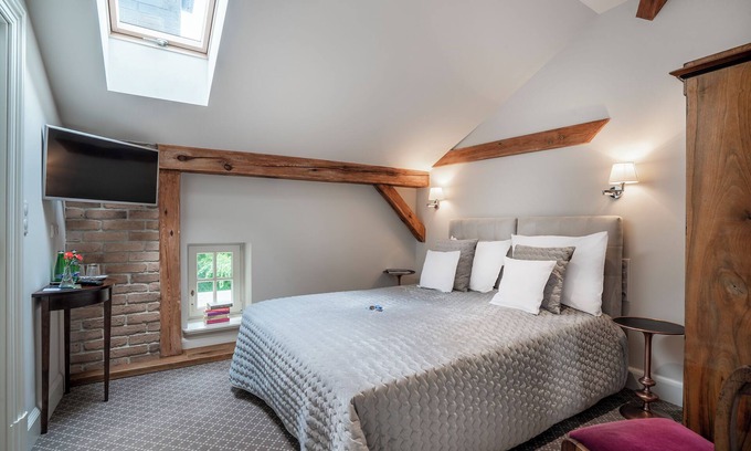 Nowe Warpno Cama Y Desayuno | Manowce Palace - Small Double or Twin Room (Room 10)