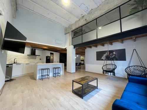 Passeig i Rodalia Apartamento | Manresa industrial home