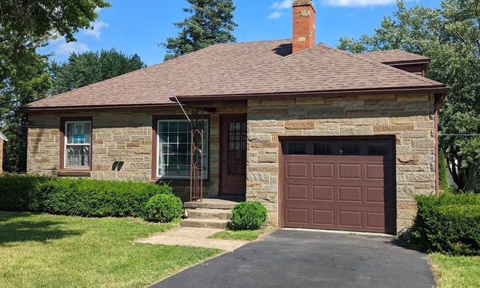 Mansfield Casa | Mansfield- Shawshank/ MidOhio Raceway- COZY HOME