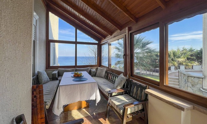 Sahilkoy Casa | Mansion by the Black Sea in Sahilköy