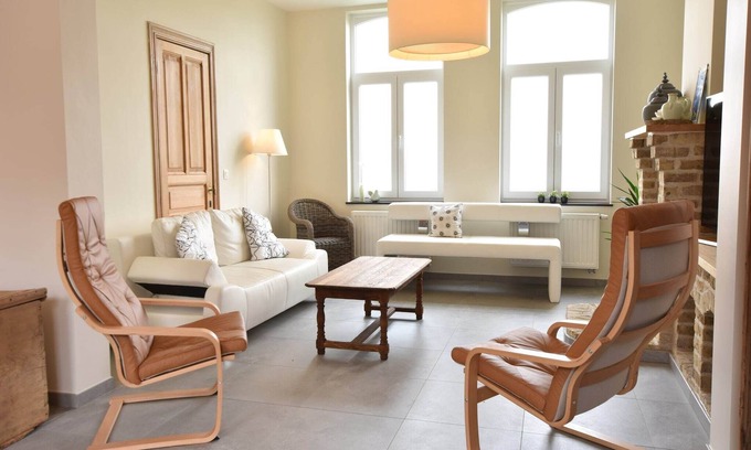 Poperinge Villa | Mansión en Poperinge cerca de Playa & Abadía