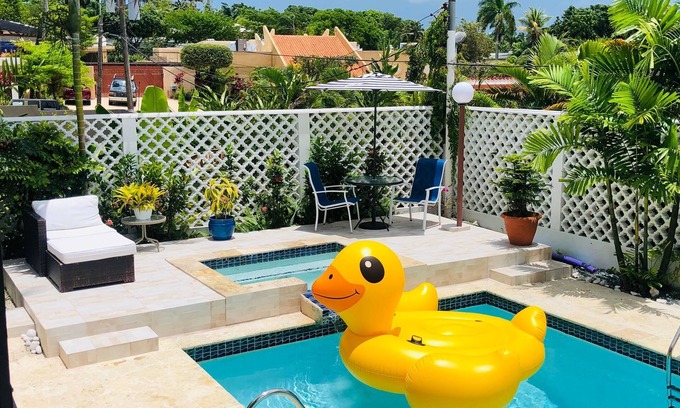 Pueblo Viejo Casa | Mansion Laura - a master room for everyone.