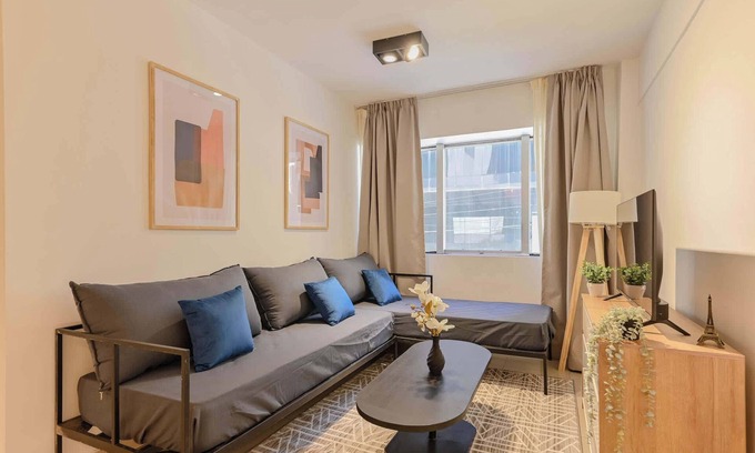 Balvanera Apartamento | Fliphaus + Mansion Mitre 'D' - 4 pax Gym & Jacuzzi