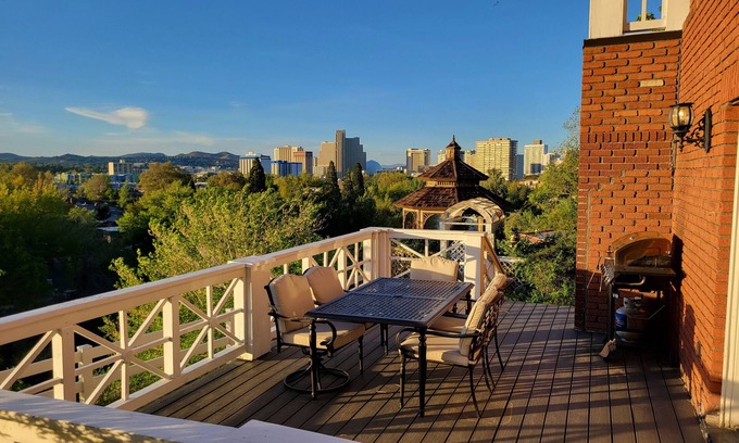 Old Southwest Casa | Mansion on the Truckee River, walking distance from Downtown/Midtown. Beautiful.