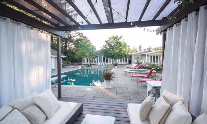 St. Helena Casa | Mansion w/ Heated Pool,Hottub,Tennis,Golf,Vineyard