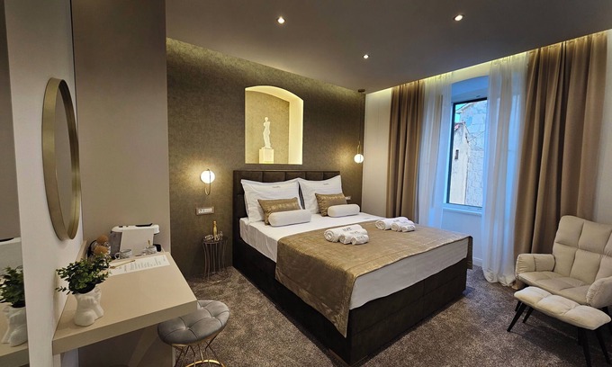 Split Hotel | MAPE Luxury Rooms
