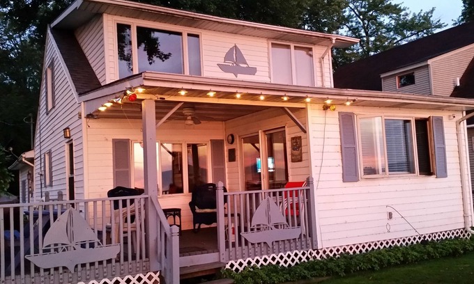 Ashville Casa | Maple Bay Get-a-Way