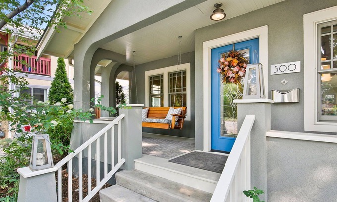 Martinez Park Casa | Maple Courtyard - Old Town w/ King Suite & Piano